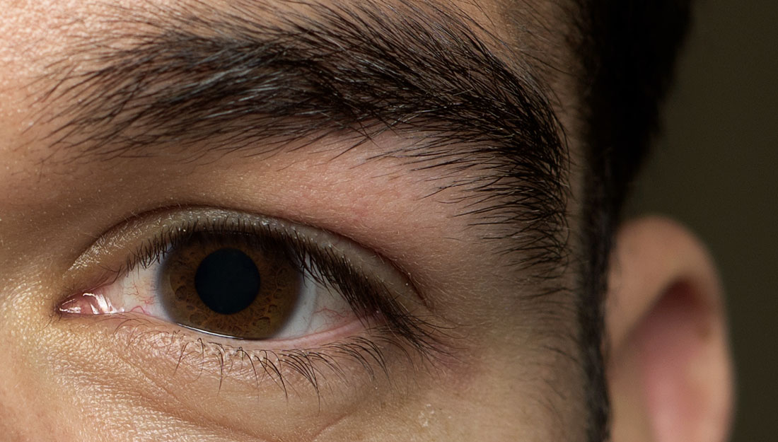 If Your Eye Starts Twitching And Jumping… This Is What It Means And It’s Not Good!