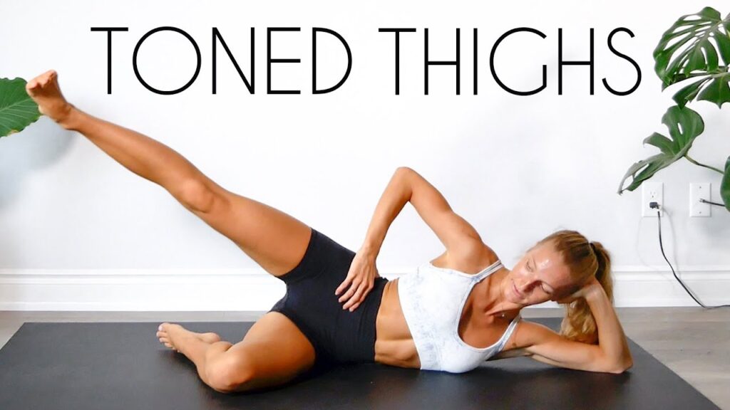 FOUR SIMPLE AND QUICK WORKOUTS TO TONE YOUR LEGS
